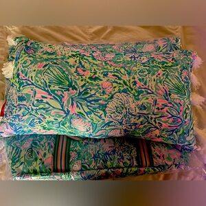 Lilly Pulitzer outdoor pillow new